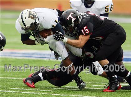 Thumbnail 3 in Stony Point vs. Trinity (Texas 5A  D1 Semifinals) photogallery.
