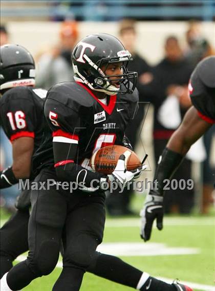 Thumbnail 2 in Stony Point vs. Trinity (Texas 5A  D1 Semifinals) photogallery.
