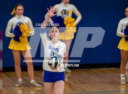 Thumbnail 3 in South San vs Alamo Heights (UIL 5A Region 4 Bi-District Playoff) photogallery.