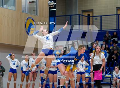 Thumbnail 3 in South San vs Alamo Heights (UIL 5A Region 4 Bi-District Playoff) photogallery.