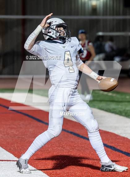 Thumbnail 3 in Desert Hills vs. Crimson Cliffs (UHSAA 4A Final) photogallery.