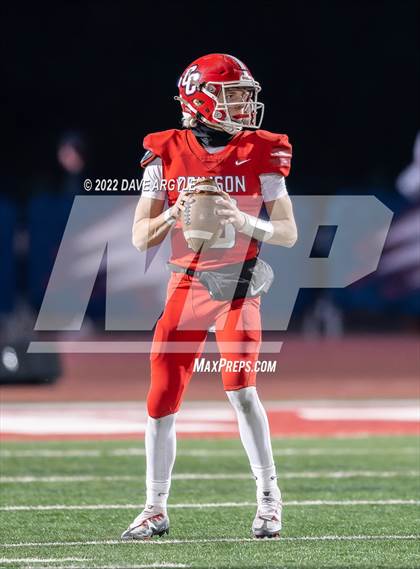 Thumbnail 3 in Desert Hills vs. Crimson Cliffs (UHSAA 4A Final) photogallery.