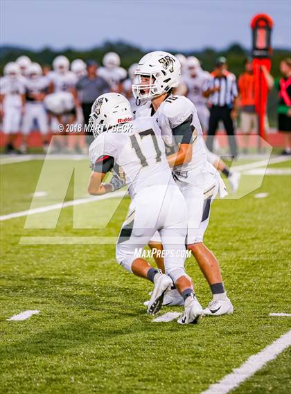 Thumbnail 3 in Versailles @ Blair Oaks photogallery.