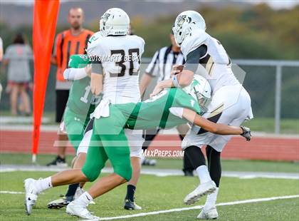 Thumbnail 1 in Versailles @ Blair Oaks photogallery.
