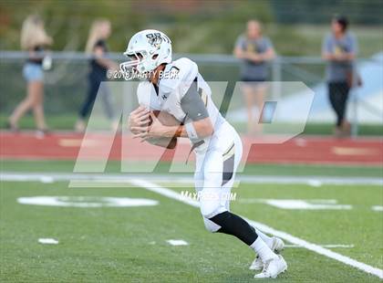 Thumbnail 3 in Versailles @ Blair Oaks photogallery.