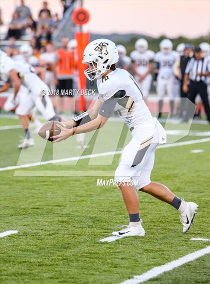 Thumbnail 2 in Versailles @ Blair Oaks photogallery.