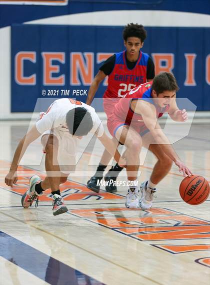 Thumbnail 2 in JV: Los Alamitos @ Cypress photogallery.