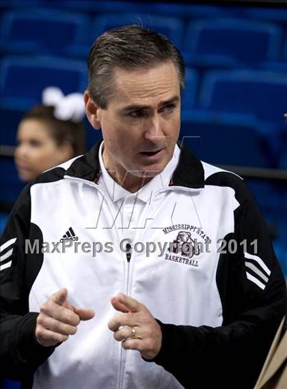 Thumbnail 1 in Eastern vs. Christian County (KHSAA Sweet 16 Semifinal) photogallery.