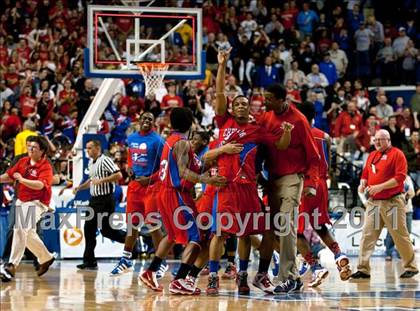 Thumbnail 2 in Eastern vs. Christian County (KHSAA Sweet 16 Semifinal) photogallery.