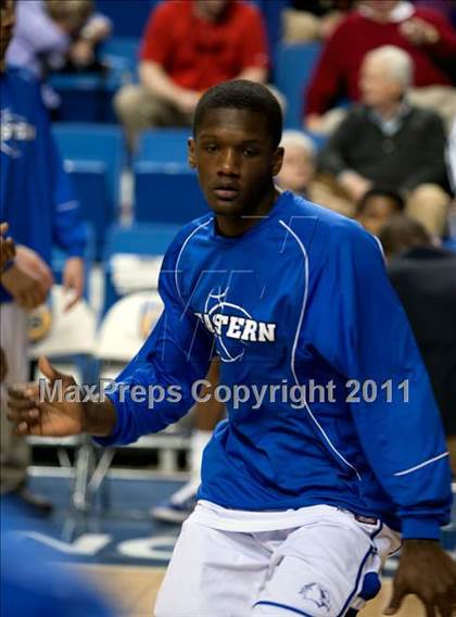 Thumbnail 3 in Eastern vs. Christian County (KHSAA Sweet 16 Semifinal) photogallery.