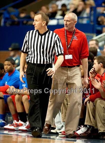 Thumbnail 3 in Eastern vs. Christian County (KHSAA Sweet 16 Semifinal) photogallery.