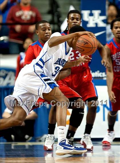Thumbnail 2 in Eastern vs. Christian County (KHSAA Sweet 16 Semifinal) photogallery.