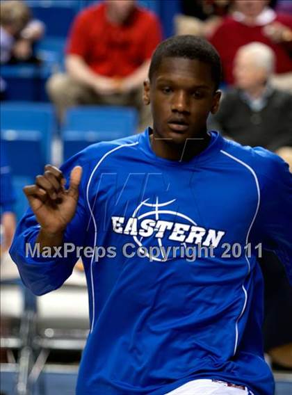 Thumbnail 1 in Eastern vs. Christian County (KHSAA Sweet 16 Semifinal) photogallery.