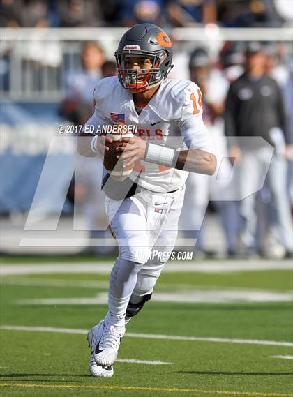 Thumbnail 1 in Reed vs. Bishop Gorman (NIAA 4A Final) photogallery.