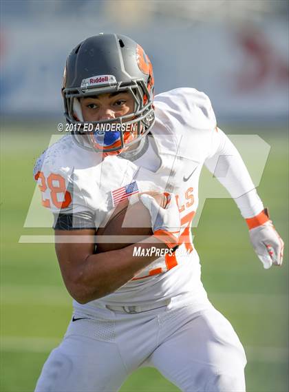 Thumbnail 3 in Reed vs. Bishop Gorman (NIAA 4A Final) photogallery.