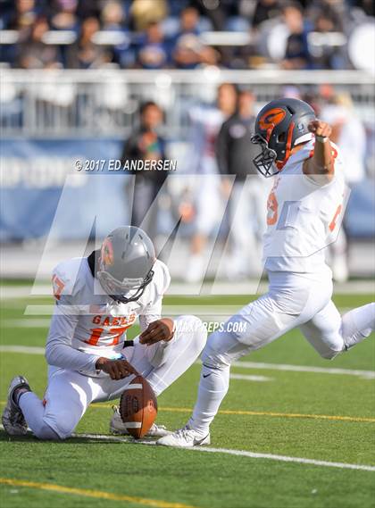 Thumbnail 2 in Reed vs. Bishop Gorman (NIAA 4A Final) photogallery.