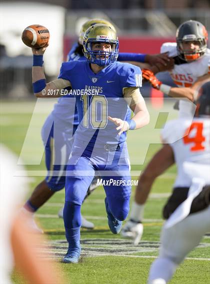 Thumbnail 1 in Reed vs. Bishop Gorman (NIAA 4A Final) photogallery.