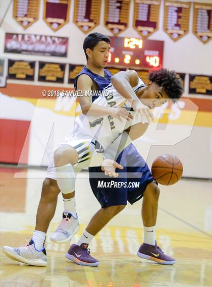 Thumbnail 2 in Camarillo v Damien (The Opening Weekend Tournament) photogallery.