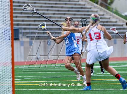 Thumbnail 3 in Corona Del Mar vs. Mater Dei (CIF OC Semifinal) photogallery.
