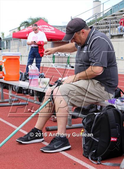 Thumbnail 2 in Corona Del Mar vs. Mater Dei (CIF OC Semifinal) photogallery.