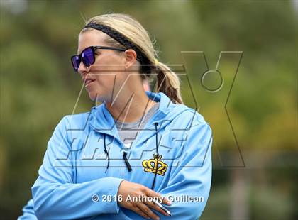Thumbnail 3 in Corona Del Mar vs. Mater Dei (CIF OC Semifinal) photogallery.