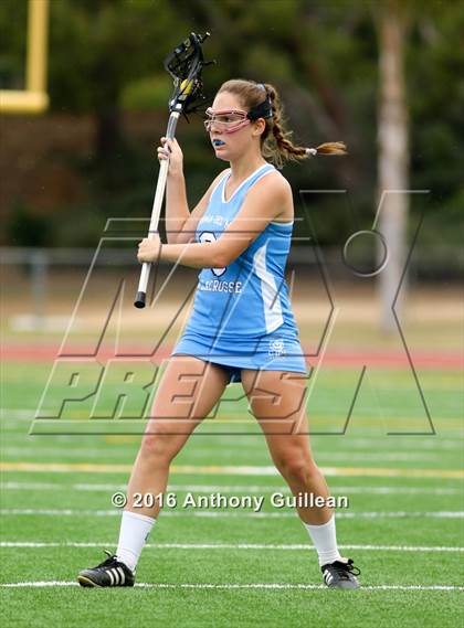 Thumbnail 3 in Corona Del Mar vs. Mater Dei (CIF OC Semifinal) photogallery.