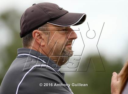 Thumbnail 1 in Corona Del Mar vs. Mater Dei (CIF OC Semifinal) photogallery.