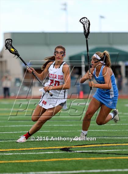 Thumbnail 3 in Corona Del Mar vs. Mater Dei (CIF OC Semifinal) photogallery.
