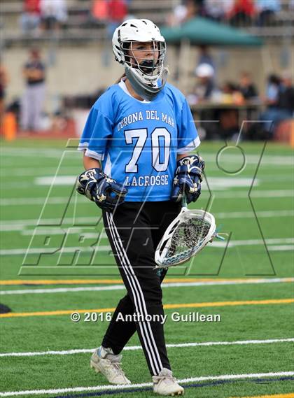 Thumbnail 2 in Corona Del Mar vs. Mater Dei (CIF OC Semifinal) photogallery.