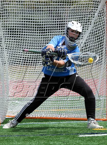 Thumbnail 1 in Corona Del Mar vs. Mater Dei (CIF OC Semifinal) photogallery.