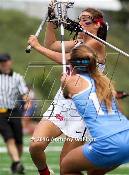 Thumbnail 2 in Corona Del Mar vs. Mater Dei (CIF OC Semifinal) photogallery.