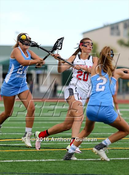Thumbnail 2 in Corona Del Mar vs. Mater Dei (CIF OC Semifinal) photogallery.