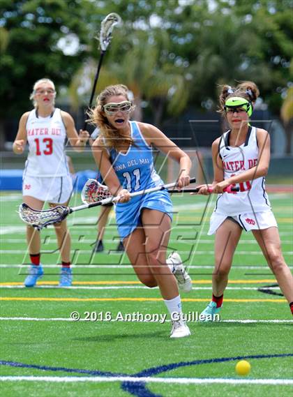 Thumbnail 2 in Corona Del Mar vs. Mater Dei (CIF OC Semifinal) photogallery.