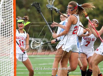 Thumbnail 1 in Corona Del Mar vs. Mater Dei (CIF OC Semifinal) photogallery.
