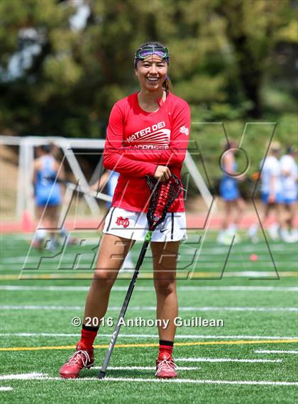 Thumbnail 1 in Corona Del Mar vs. Mater Dei (CIF OC Semifinal) photogallery.
