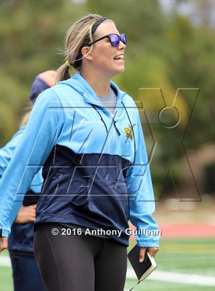 Thumbnail 1 in Corona Del Mar vs. Mater Dei (CIF OC Semifinal) photogallery.
