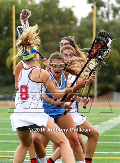 Thumbnail 3 in Corona Del Mar vs. Mater Dei (CIF OC Semifinal) photogallery.