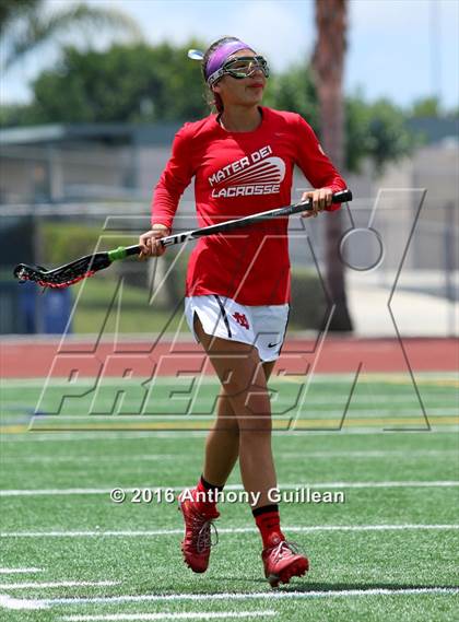 Thumbnail 1 in Corona Del Mar vs. Mater Dei (CIF OC Semifinal) photogallery.