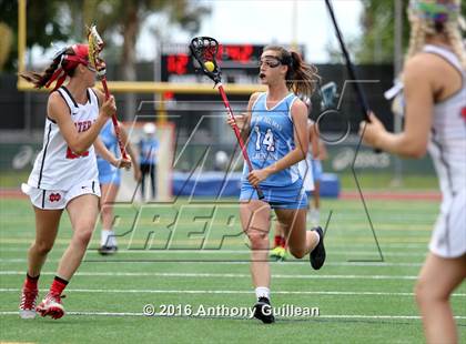 Thumbnail 2 in Corona Del Mar vs. Mater Dei (CIF OC Semifinal) photogallery.