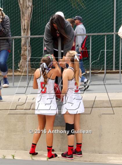 Thumbnail 1 in Corona Del Mar vs. Mater Dei (CIF OC Semifinal) photogallery.