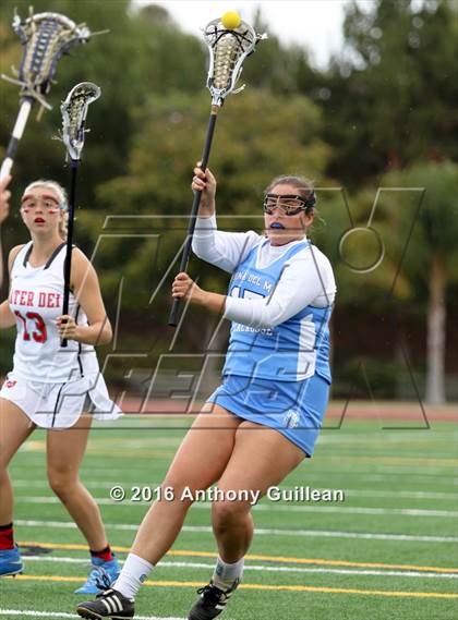 Thumbnail 3 in Corona Del Mar vs. Mater Dei (CIF OC Semifinal) photogallery.