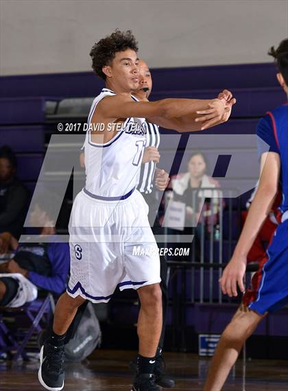 Thumbnail 2 in Christian Brothers vs. Sacramento (St. Hope Elite Classic) photogallery.