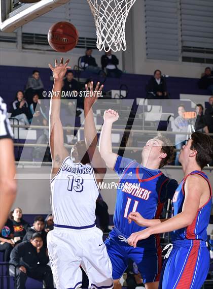 Thumbnail 2 in Christian Brothers vs. Sacramento (St. Hope Elite Classic) photogallery.
