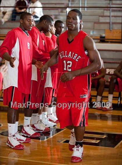 Thumbnail 2 in Huntington vs. Bellaire  (McDonalds Texas Invitational) photogallery.