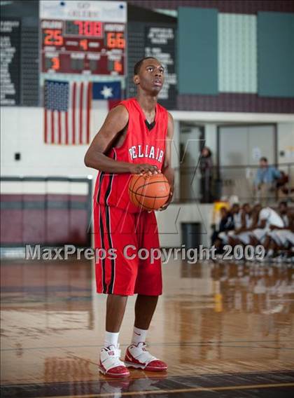 Thumbnail 1 in Huntington vs. Bellaire  (McDonalds Texas Invitational) photogallery.