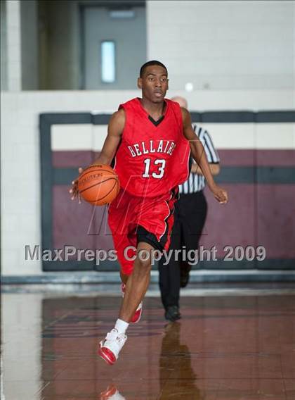 Thumbnail 1 in Huntington vs. Bellaire  (McDonalds Texas Invitational) photogallery.