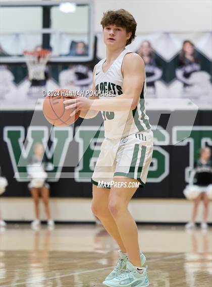 Thumbnail 1 in Lincoln Southwest @ Millard West photogallery.