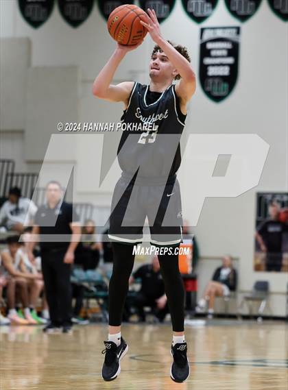 Thumbnail 1 in Lincoln Southwest @ Millard West photogallery.