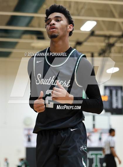 Thumbnail 1 in Lincoln Southwest @ Millard West photogallery.