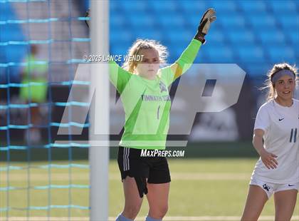 Thumbnail 3 in Colorado Academy vs. Timnath (CHSAA 3A Final) photogallery.
